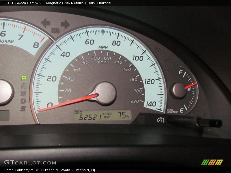 Magnetic Gray Metallic / Dark Charcoal 2011 Toyota Camry SE