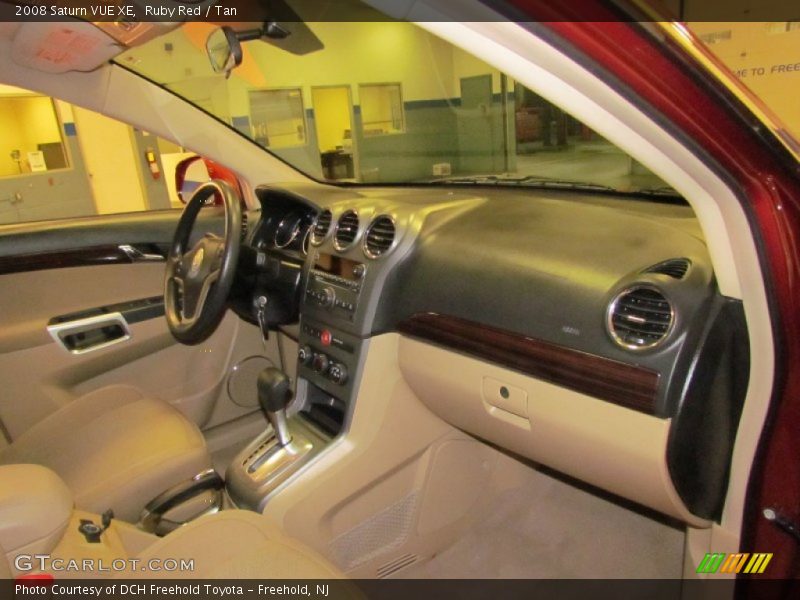 Ruby Red / Tan 2008 Saturn VUE XE
