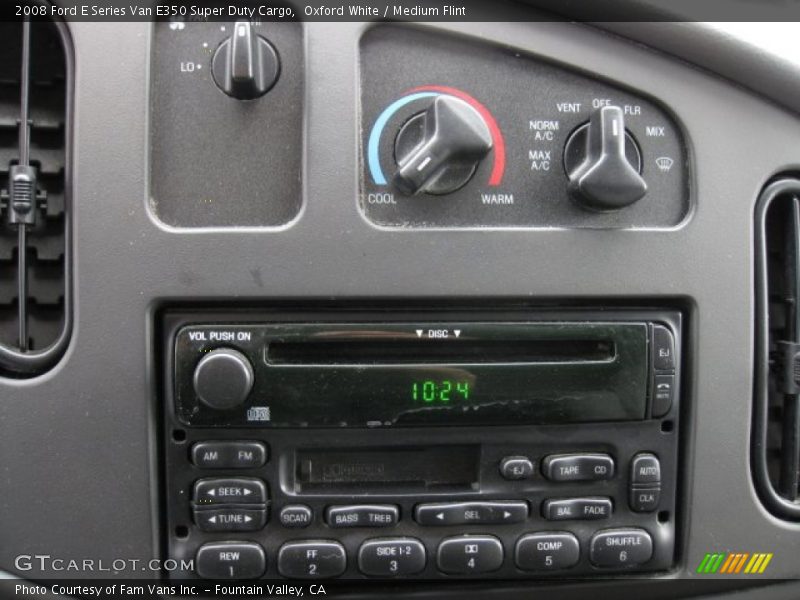 Controls of 2008 E Series Van E350 Super Duty Cargo