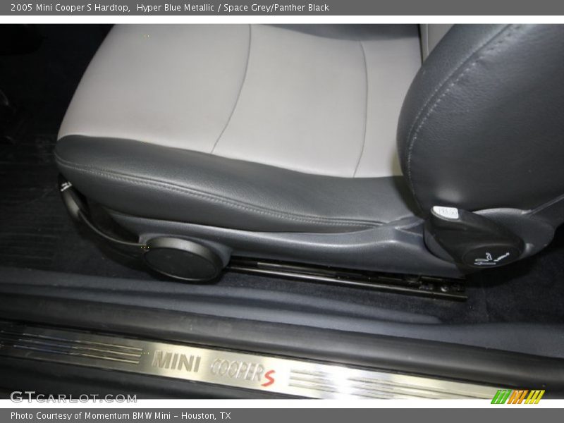 Hyper Blue Metallic / Space Grey/Panther Black 2005 Mini Cooper S Hardtop