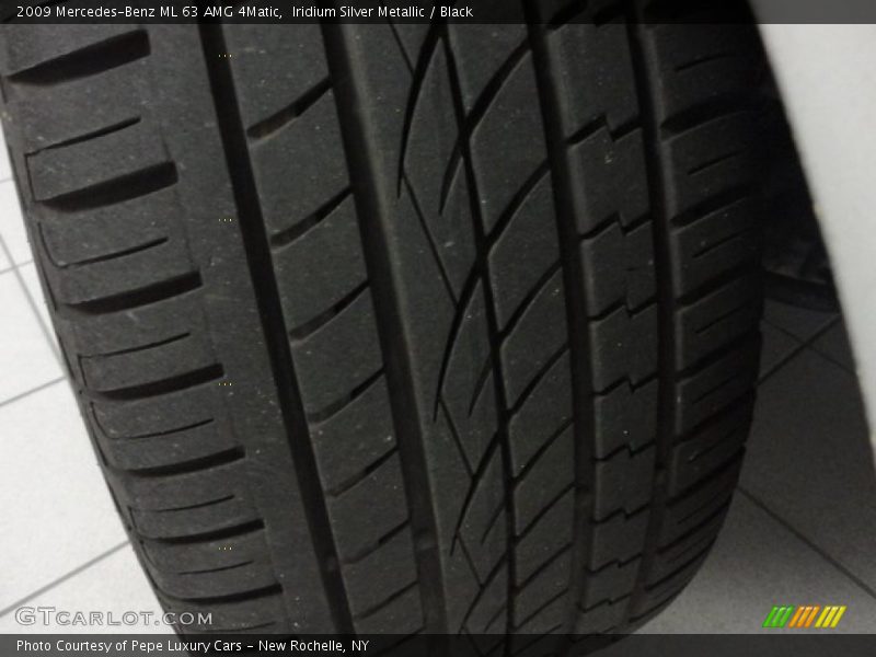 Iridium Silver Metallic / Black 2009 Mercedes-Benz ML 63 AMG 4Matic
