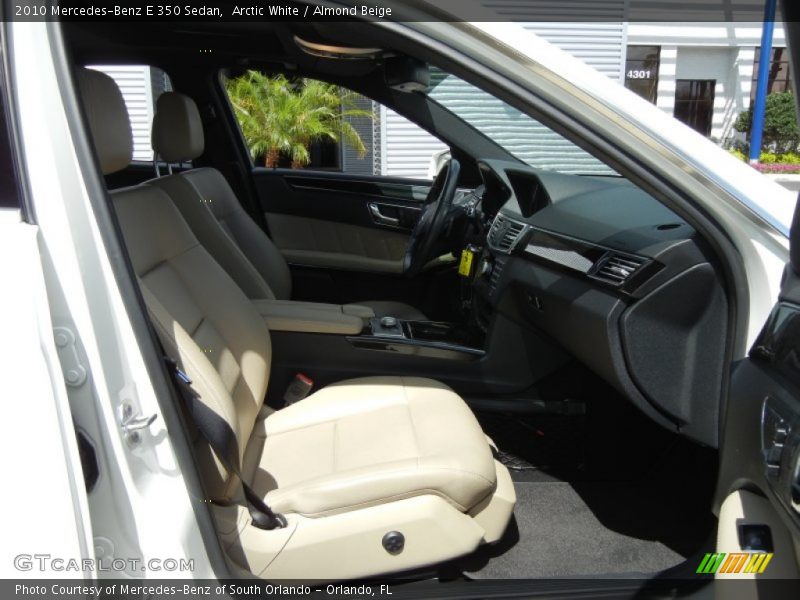 Arctic White / Almond Beige 2010 Mercedes-Benz E 350 Sedan
