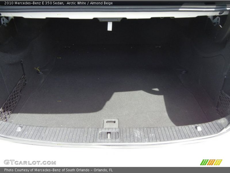 Arctic White / Almond Beige 2010 Mercedes-Benz E 350 Sedan