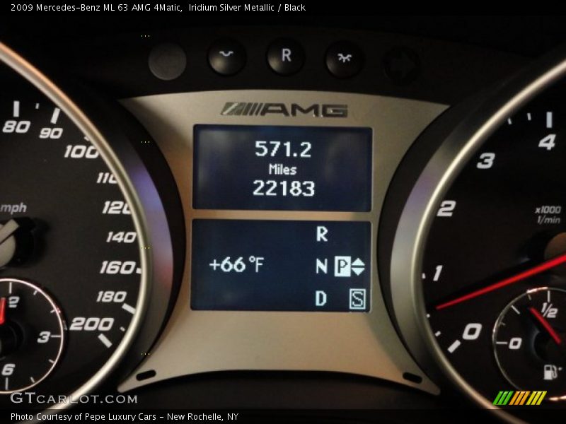Iridium Silver Metallic / Black 2009 Mercedes-Benz ML 63 AMG 4Matic