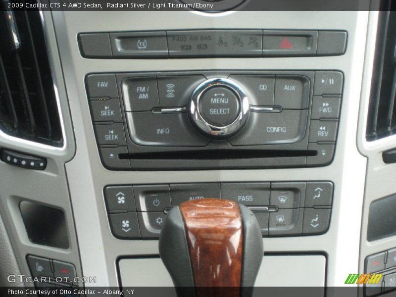 Radiant Silver / Light Titanium/Ebony 2009 Cadillac CTS 4 AWD Sedan