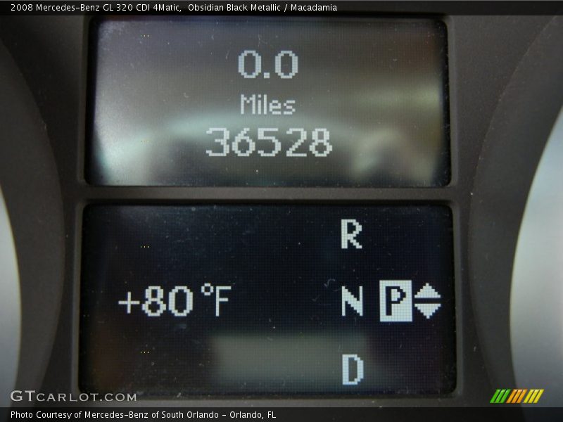 Obsidian Black Metallic / Macadamia 2008 Mercedes-Benz GL 320 CDI 4Matic