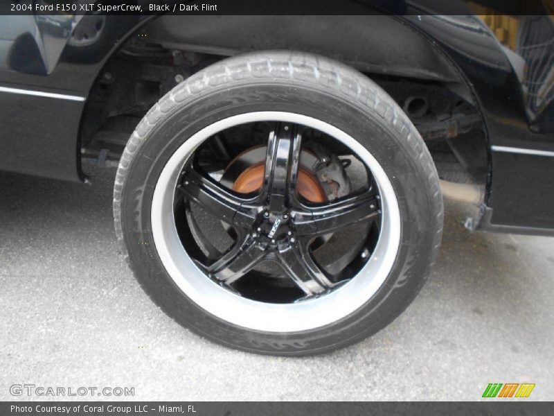 Black / Dark Flint 2004 Ford F150 XLT SuperCrew