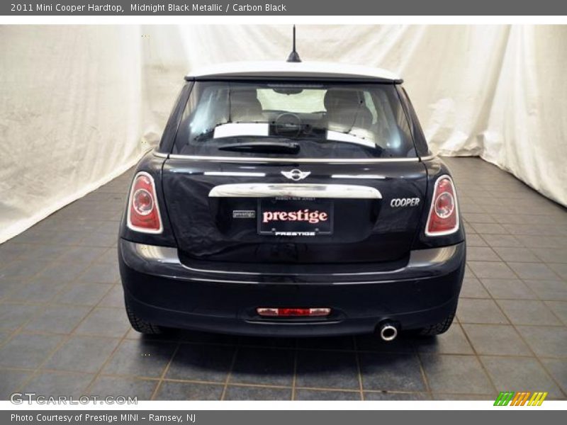 Midnight Black Metallic / Carbon Black 2011 Mini Cooper Hardtop