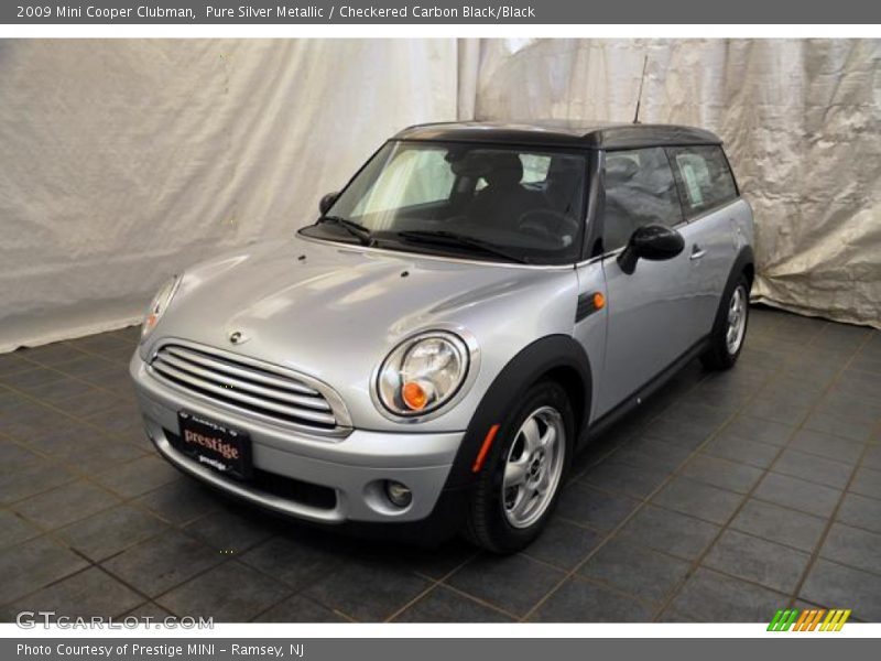 Pure Silver Metallic / Checkered Carbon Black/Black 2009 Mini Cooper Clubman