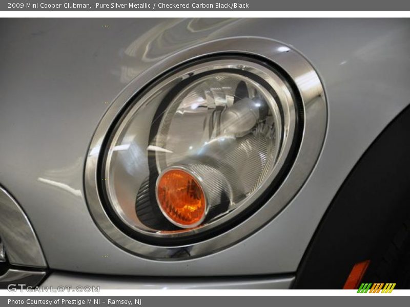 Pure Silver Metallic / Checkered Carbon Black/Black 2009 Mini Cooper Clubman