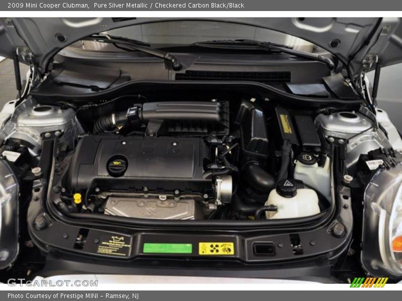 Pure Silver Metallic / Checkered Carbon Black/Black 2009 Mini Cooper Clubman