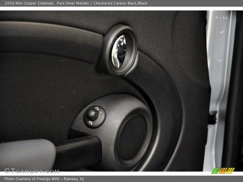 Pure Silver Metallic / Checkered Carbon Black/Black 2009 Mini Cooper Clubman