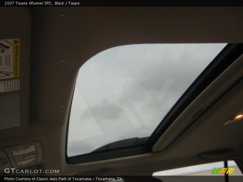 Black / Taupe 2007 Toyota 4Runner SR5