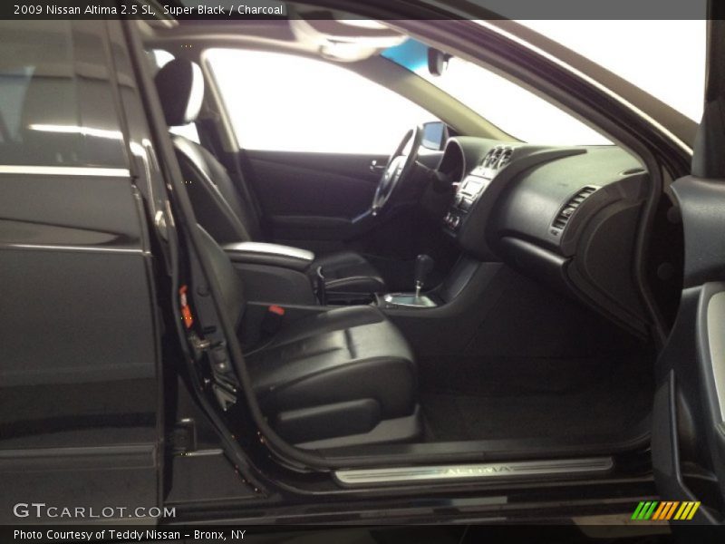 Super Black / Charcoal 2009 Nissan Altima 2.5 SL
