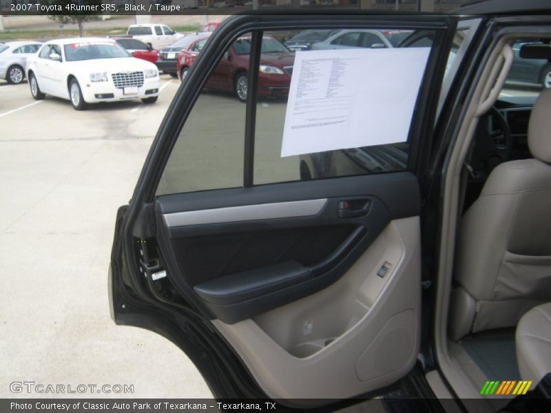 Black / Taupe 2007 Toyota 4Runner SR5