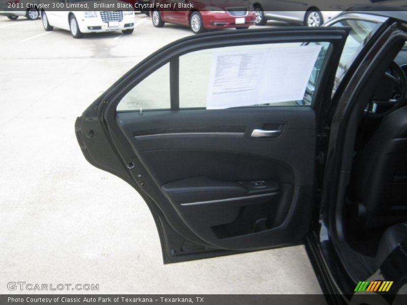 Brilliant Black Crystal Pearl / Black 2011 Chrysler 300 Limited