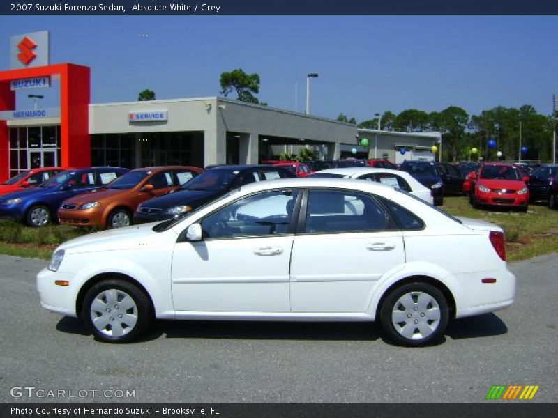 Absolute White / Grey 2007 Suzuki Forenza Sedan
