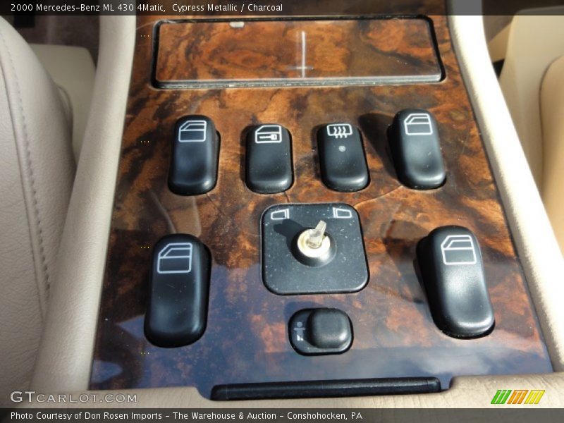 Controls of 2000 ML 430 4Matic