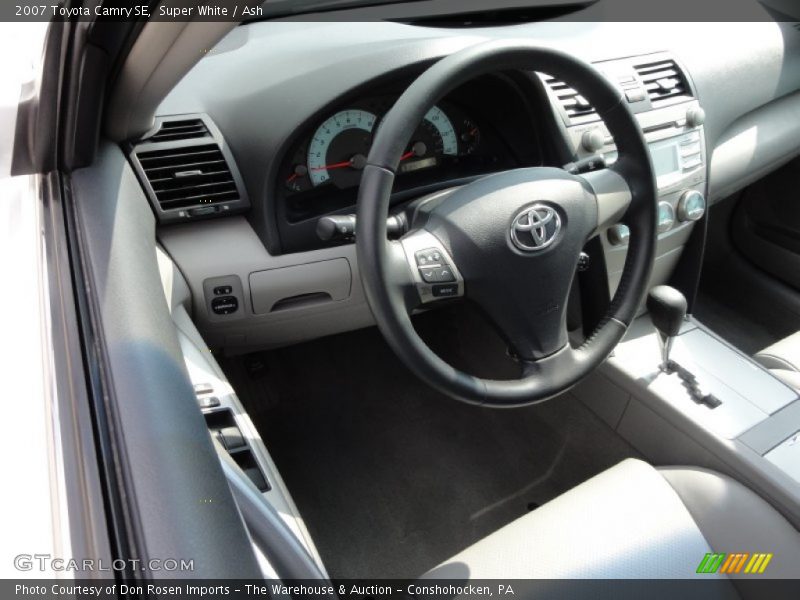 Super White / Ash 2007 Toyota Camry SE