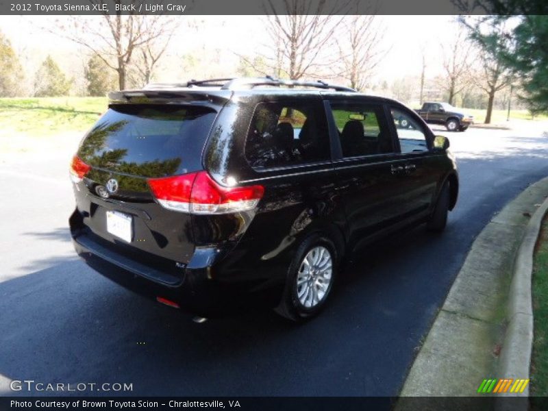 Black / Light Gray 2012 Toyota Sienna XLE