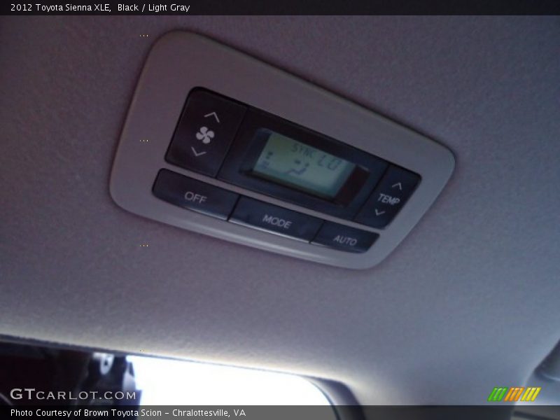 Black / Light Gray 2012 Toyota Sienna XLE