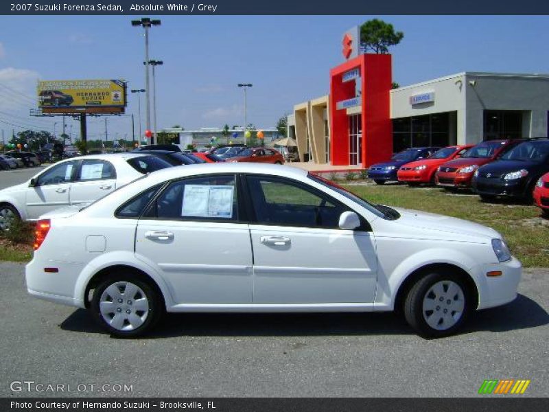 Absolute White / Grey 2007 Suzuki Forenza Sedan