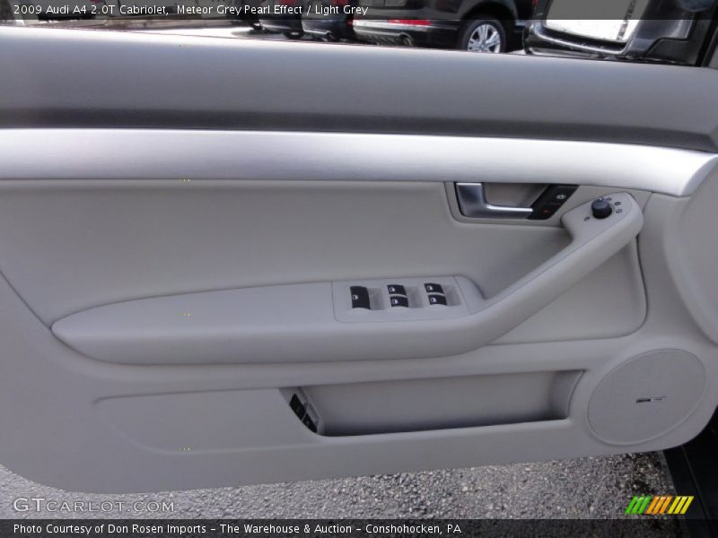 Meteor Grey Pearl Effect / Light Grey 2009 Audi A4 2.0T Cabriolet