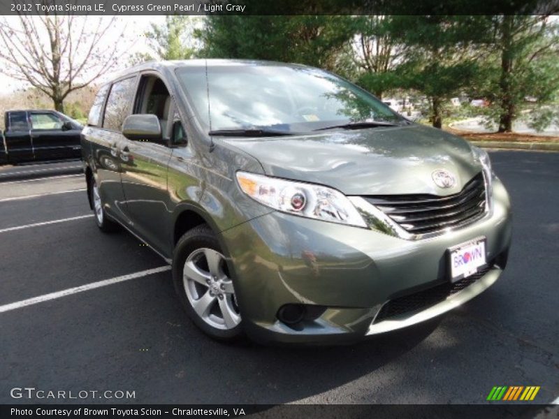 Cypress Green Pearl / Light Gray 2012 Toyota Sienna LE