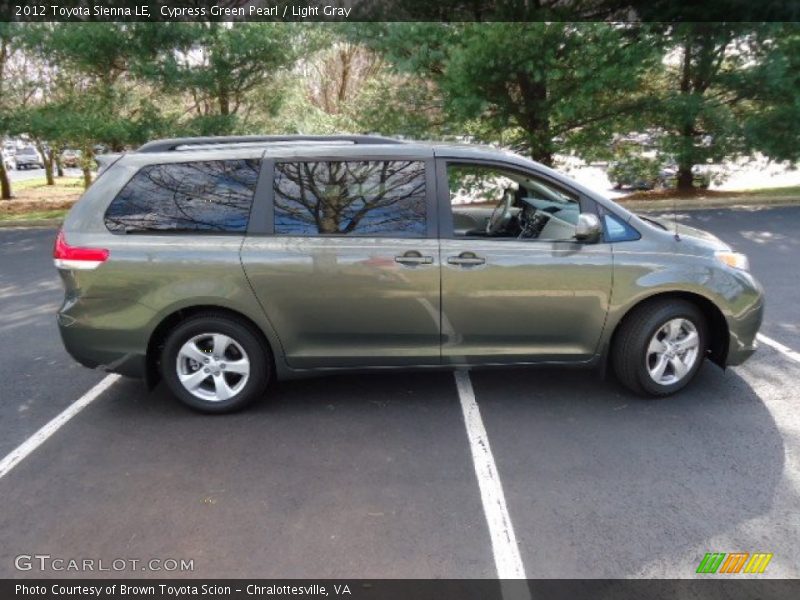 Cypress Green Pearl / Light Gray 2012 Toyota Sienna LE