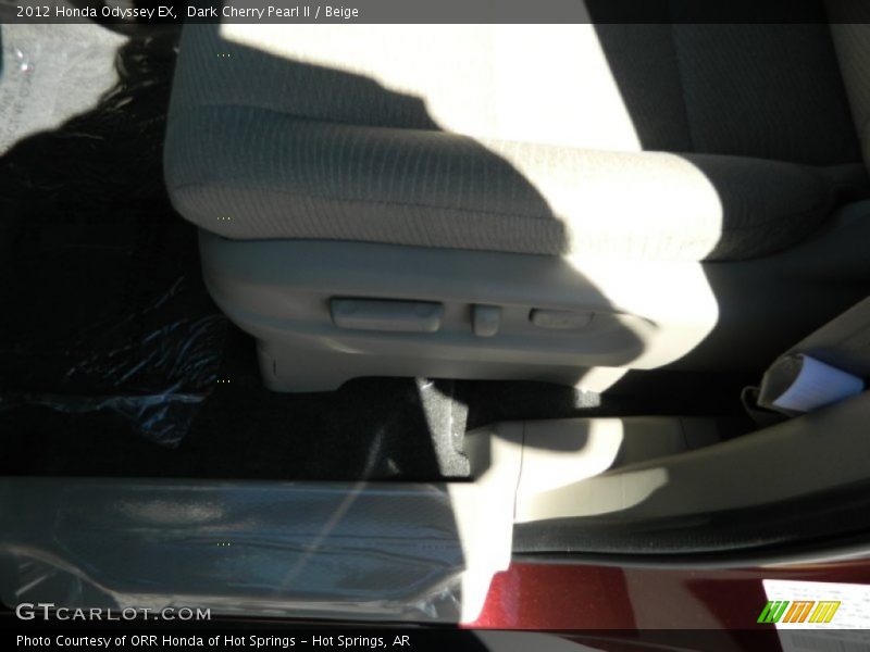 Dark Cherry Pearl II / Beige 2012 Honda Odyssey EX
