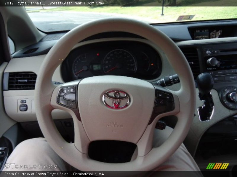 Cypress Green Pearl / Light Gray 2012 Toyota Sienna LE