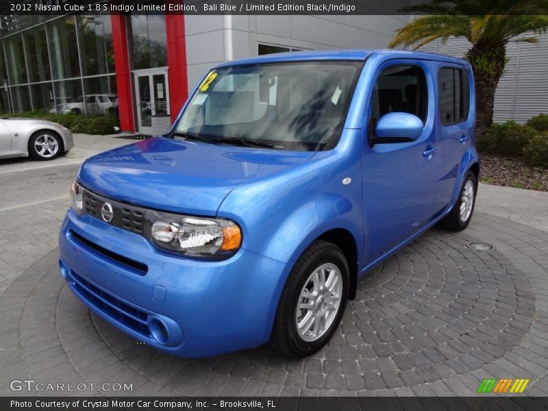 Front 3/4 View of 2012 Cube 1.8 S Indigo Limited Edition