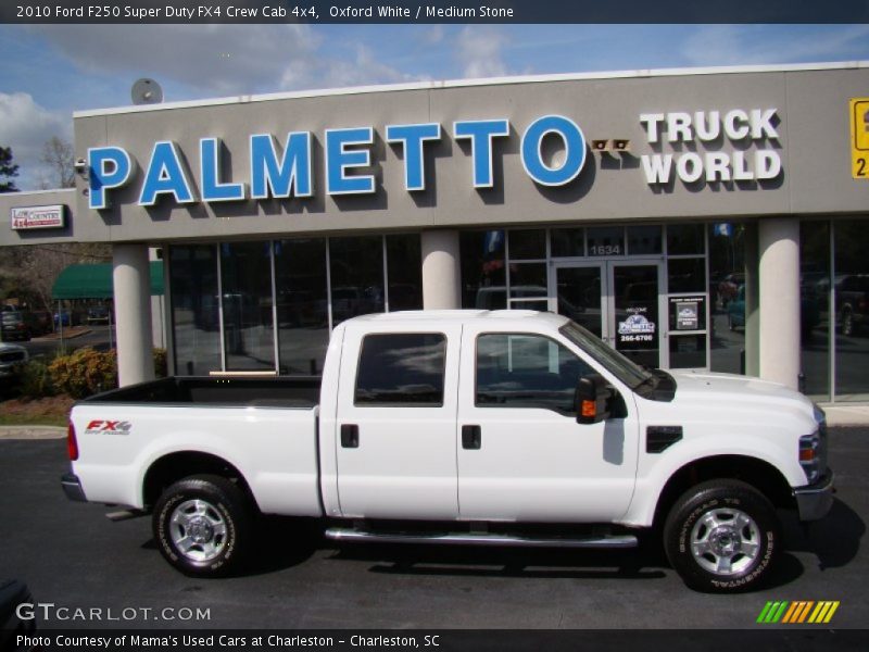 Oxford White / Medium Stone 2010 Ford F250 Super Duty FX4 Crew Cab 4x4