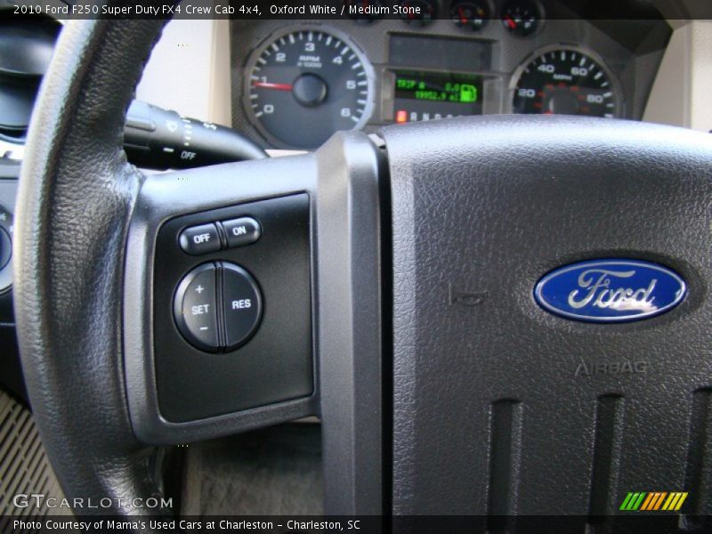 Oxford White / Medium Stone 2010 Ford F250 Super Duty FX4 Crew Cab 4x4
