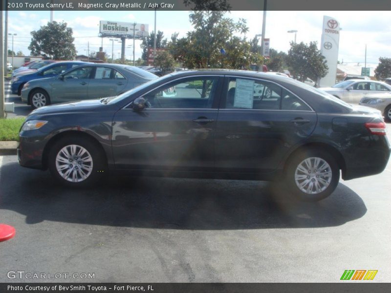 Magnetic Gray Metallic / Ash Gray 2010 Toyota Camry LE
