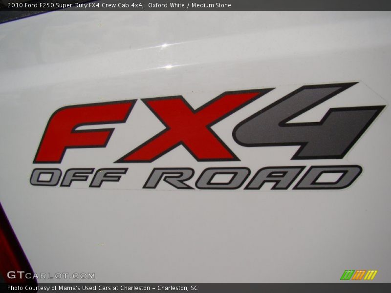 Oxford White / Medium Stone 2010 Ford F250 Super Duty FX4 Crew Cab 4x4