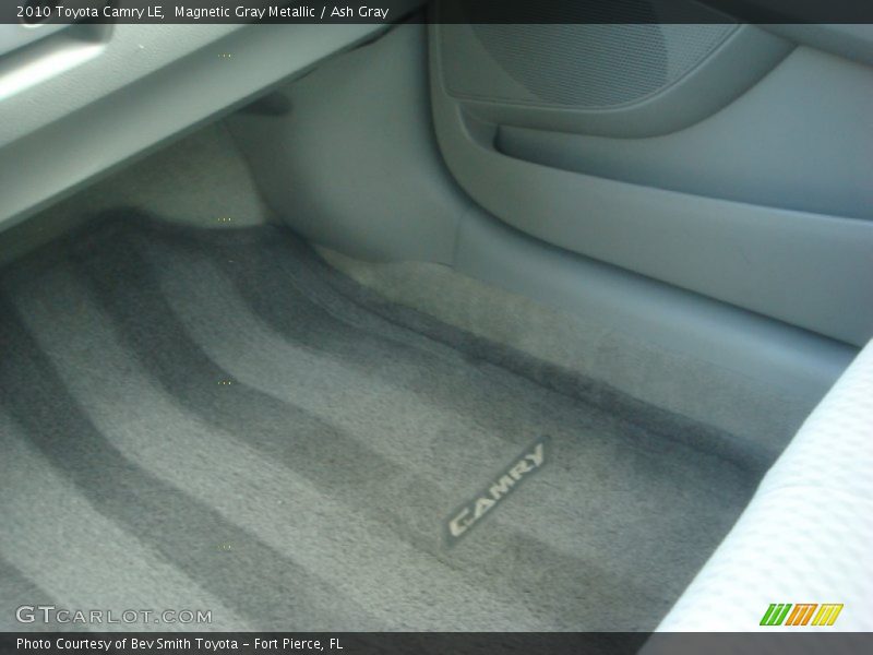 Magnetic Gray Metallic / Ash Gray 2010 Toyota Camry LE