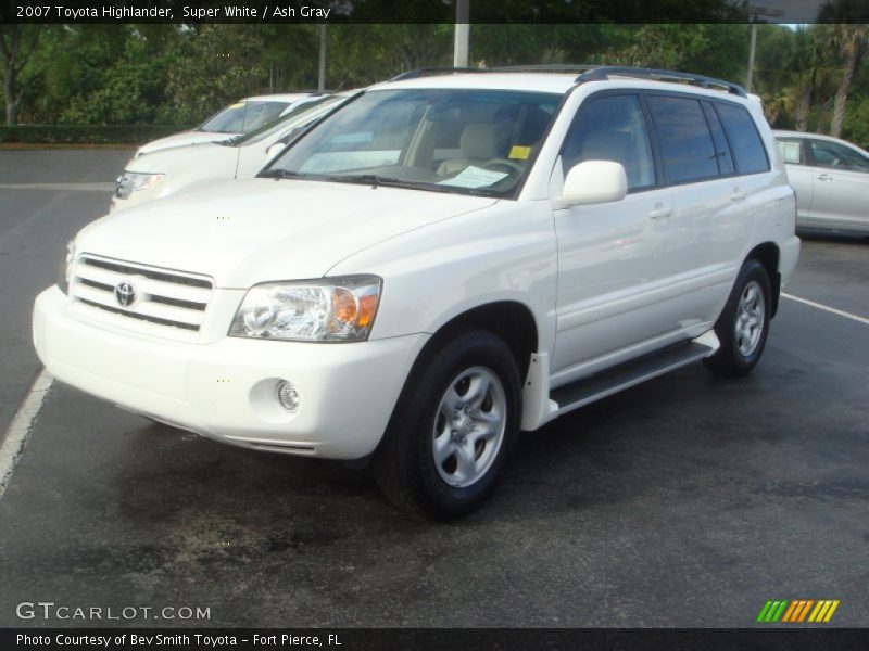 Super White / Ash Gray 2007 Toyota Highlander