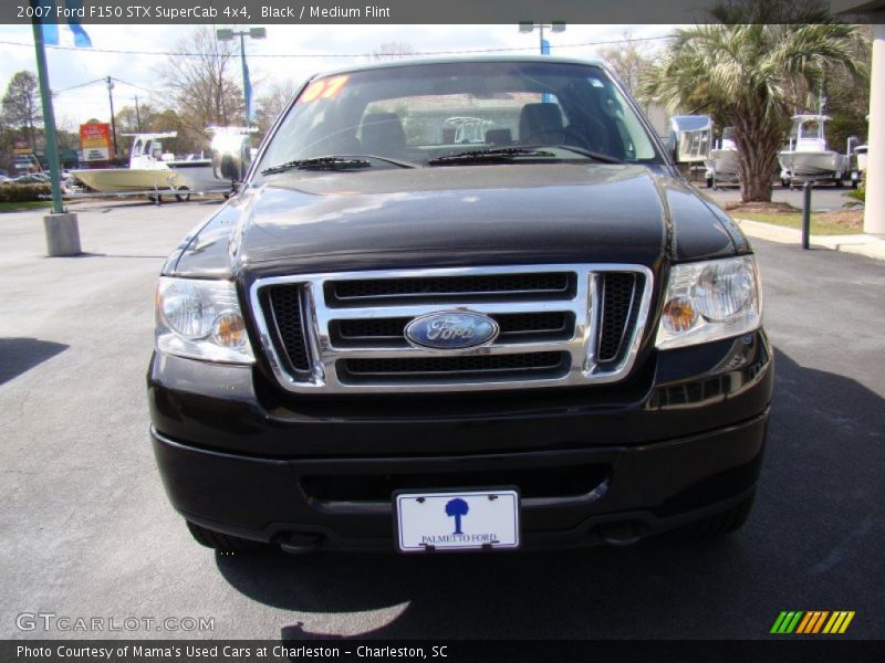 Black / Medium Flint 2007 Ford F150 STX SuperCab 4x4