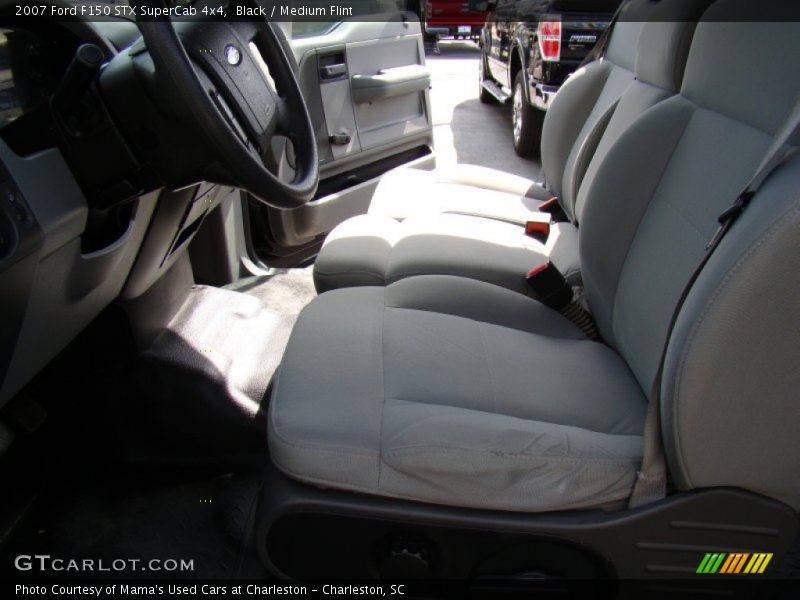 Black / Medium Flint 2007 Ford F150 STX SuperCab 4x4