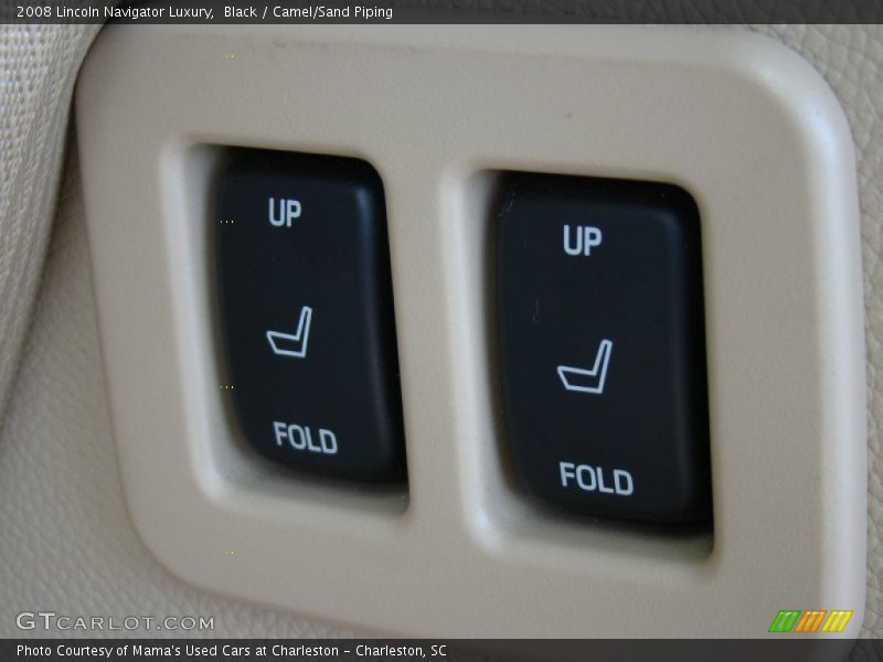 Black / Camel/Sand Piping 2008 Lincoln Navigator Luxury