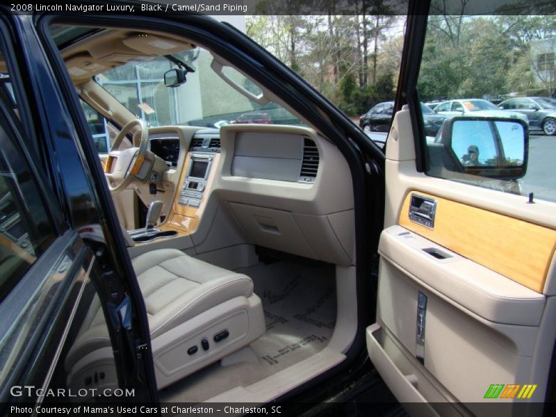 Black / Camel/Sand Piping 2008 Lincoln Navigator Luxury