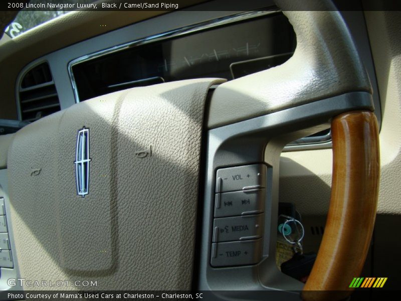 Black / Camel/Sand Piping 2008 Lincoln Navigator Luxury