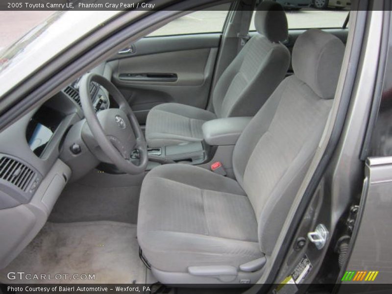Phantom Gray Pearl / Gray 2005 Toyota Camry LE