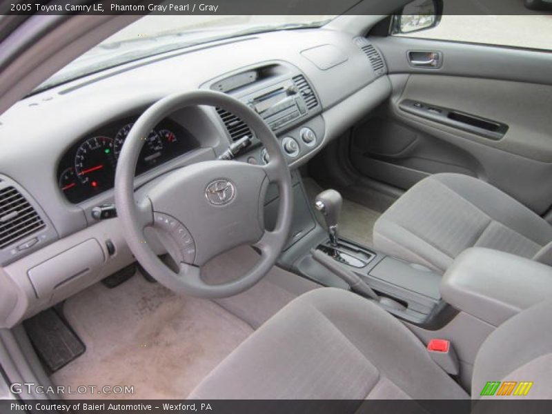 Phantom Gray Pearl / Gray 2005 Toyota Camry LE