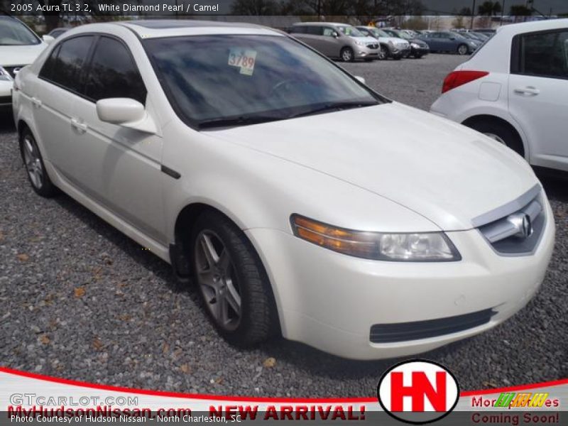 White Diamond Pearl / Camel 2005 Acura TL 3.2