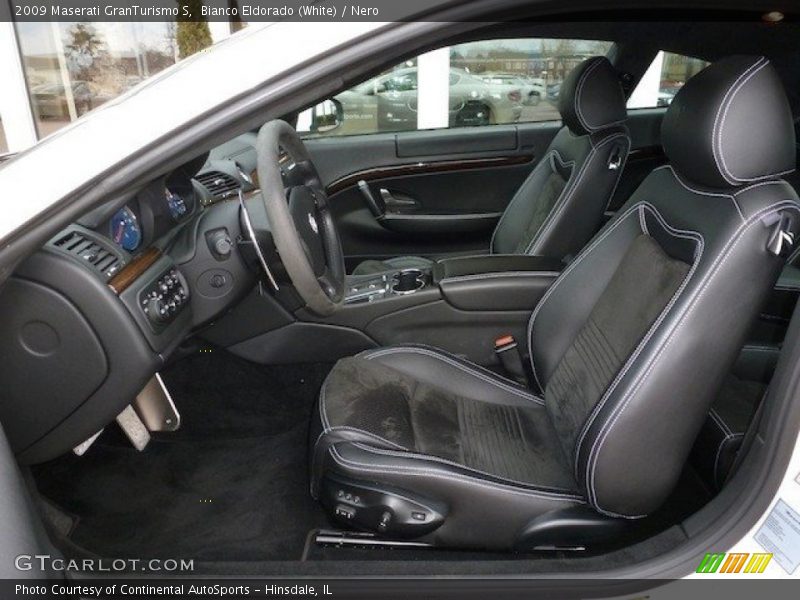  2009 GranTurismo S Nero Interior