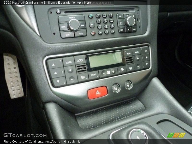 Controls of 2009 GranTurismo S