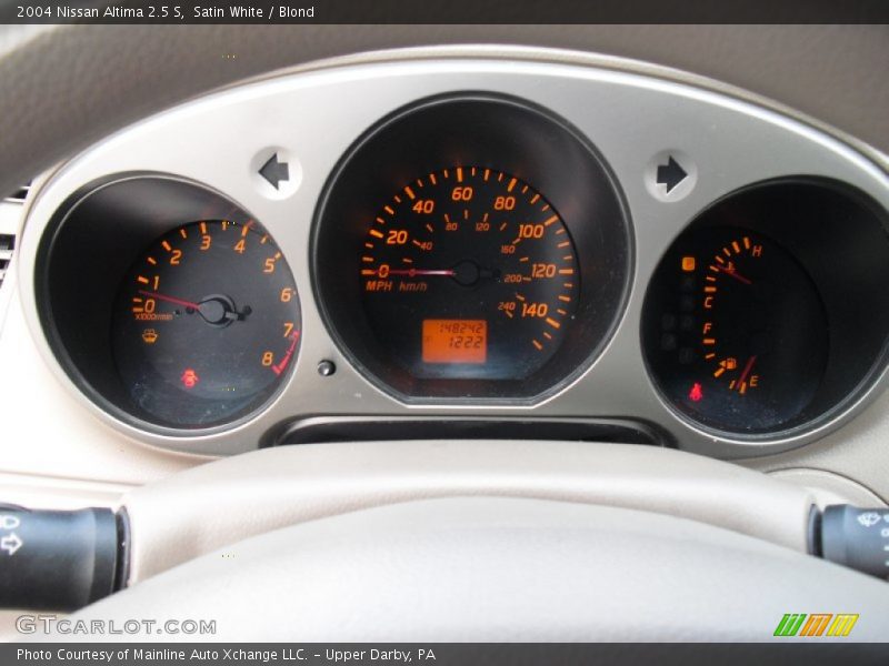 Satin White / Blond 2004 Nissan Altima 2.5 S