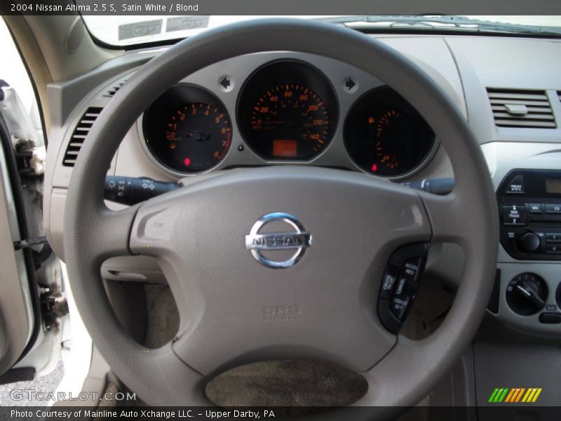 Satin White / Blond 2004 Nissan Altima 2.5 S